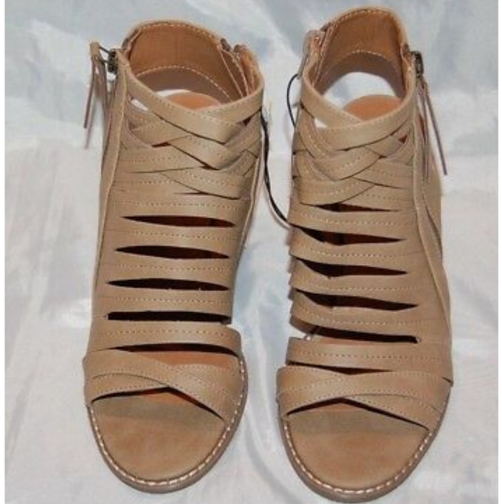NWT Open Toe Heeled Pump Sandals-10 - Picture 4 of 4